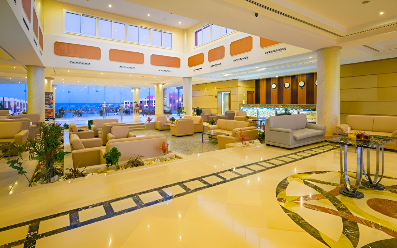 Casa Mare Resort (ex. Royal Tulip Beach Resort)