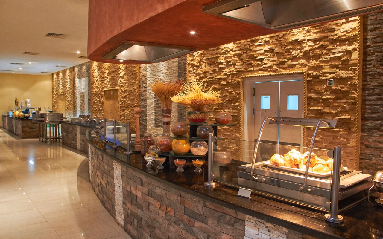 Casa Mare Resort (ex. Royal Tulip Beach Resort)