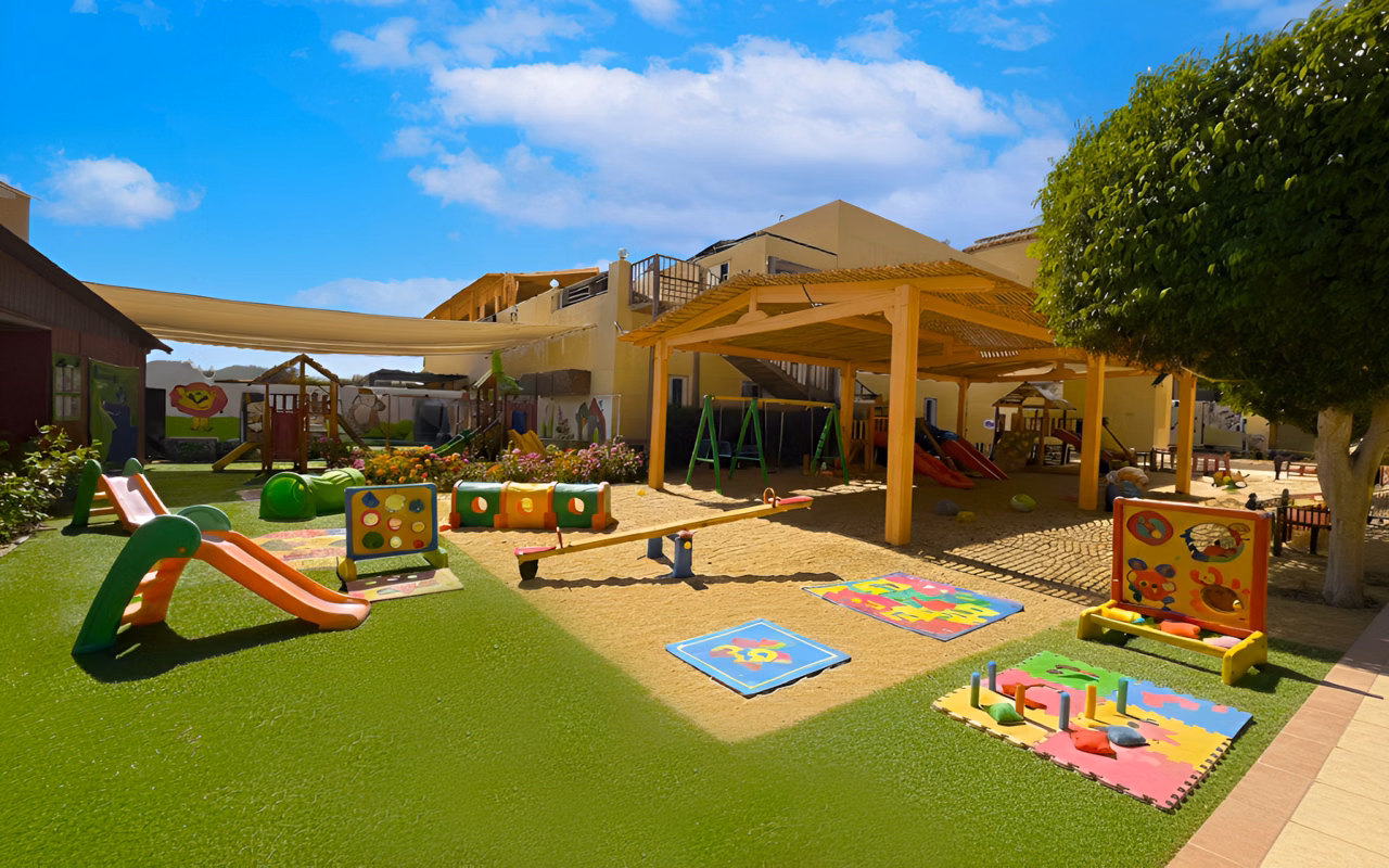 Casa Mare Resort (ex. Royal Tulip Beach Resort)