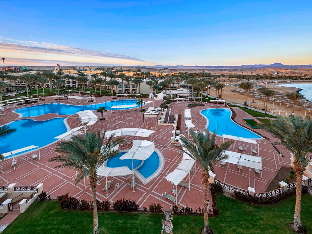 JAZ Lamaya Resort
