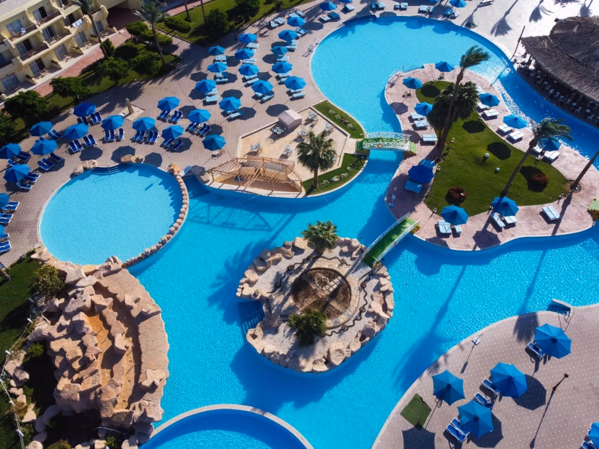 Amwaj Oyoun Resort