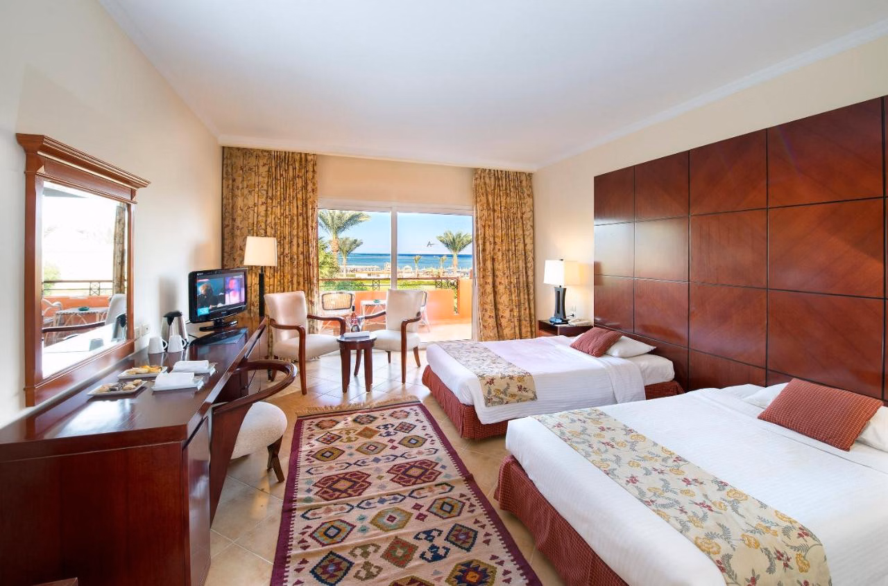 Amwaj Oyoun Resort