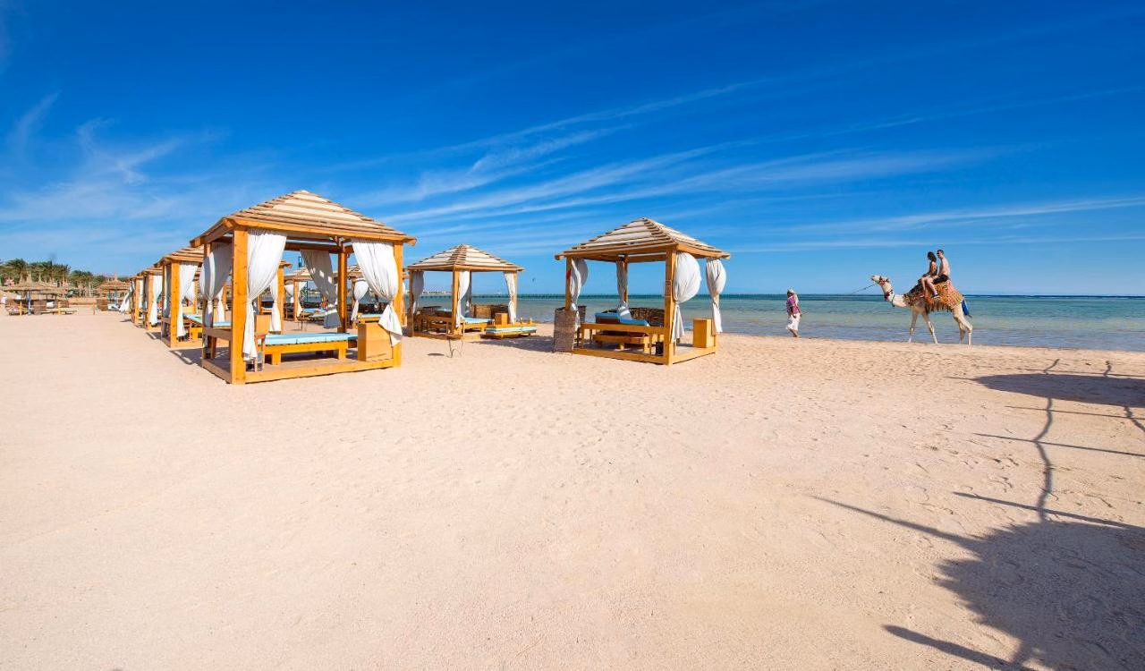 Amwaj Oyoun Resort