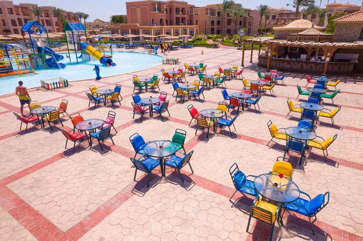 Charmillion Club Aqua Park