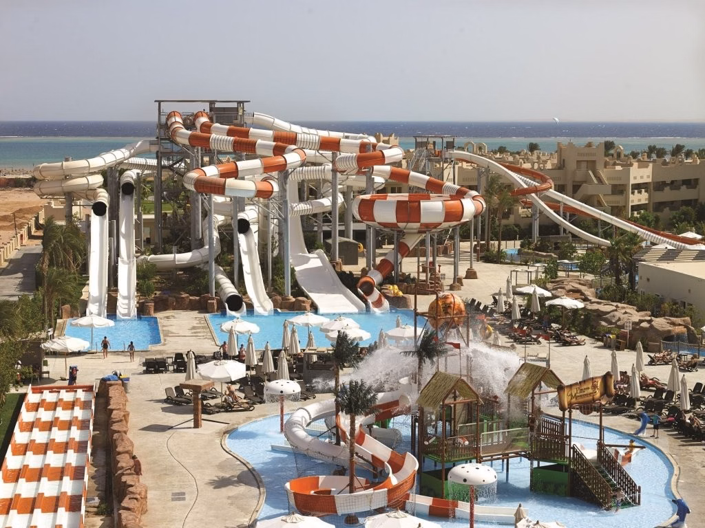 Coral Sea Water World Resort - All inclusive