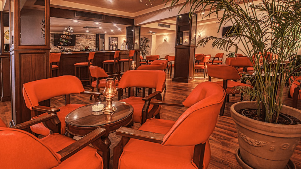 Falcon Hills Hotel