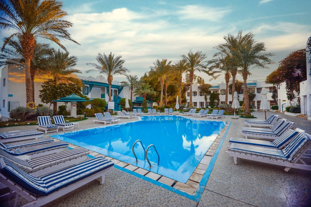 Falcon Hills Hotel