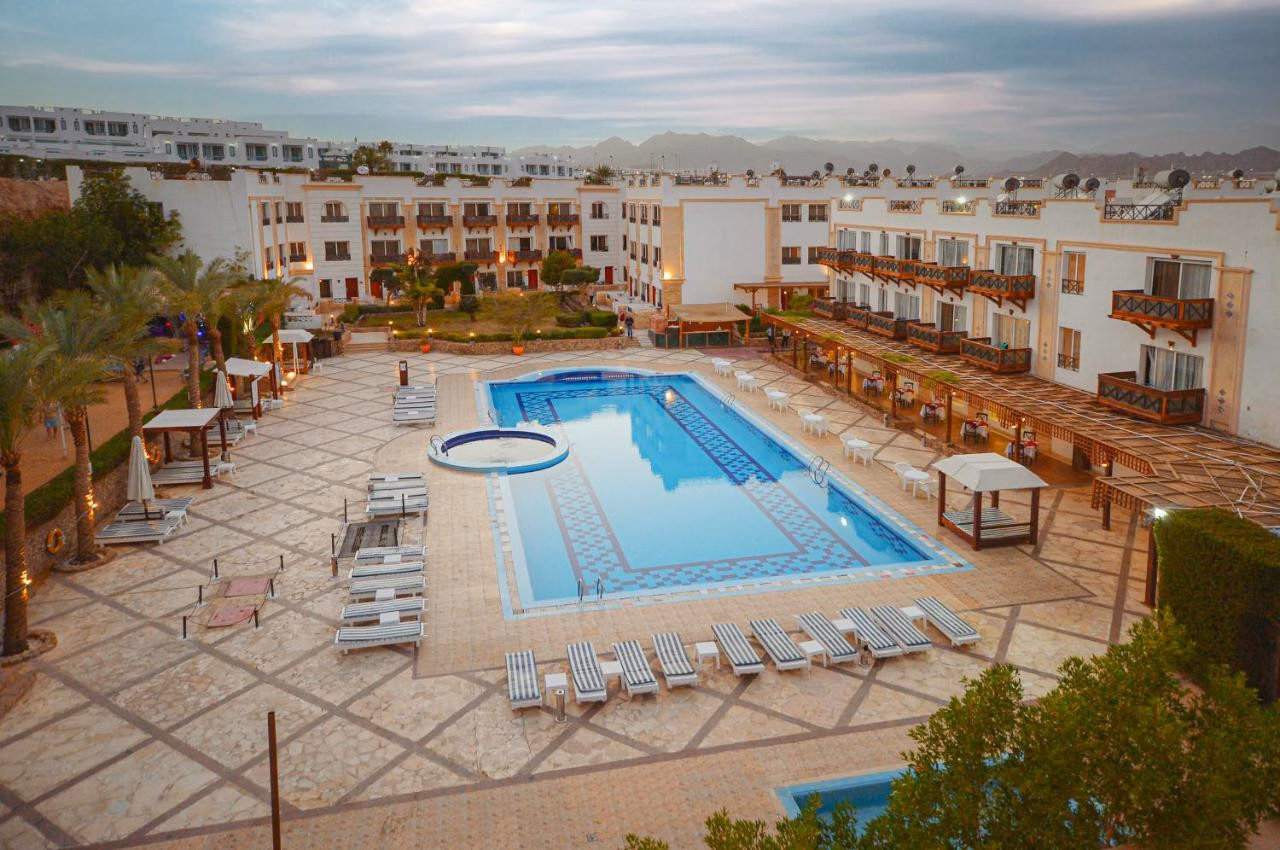 Falcon Naama Star Hotel