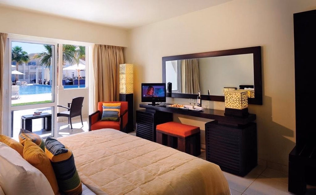 Reef Oasis Beach Resort