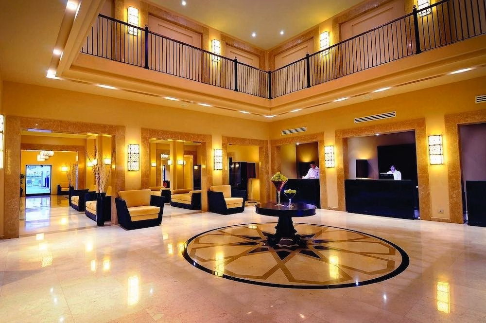 Reef Oasis Beach Resort