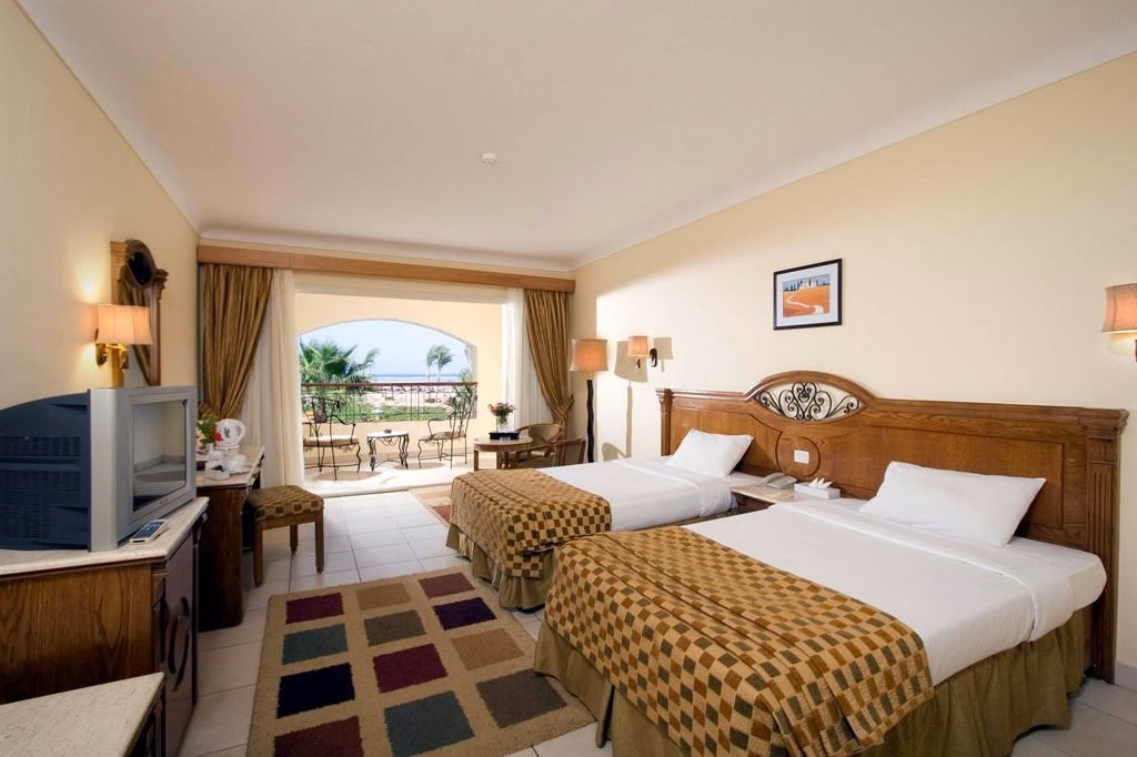 Regency Plaza Aqua Park and Spa Resort