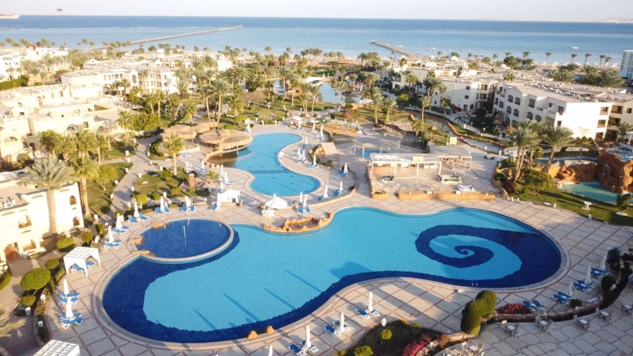 Regency Plaza Aqua Park and Spa Resort