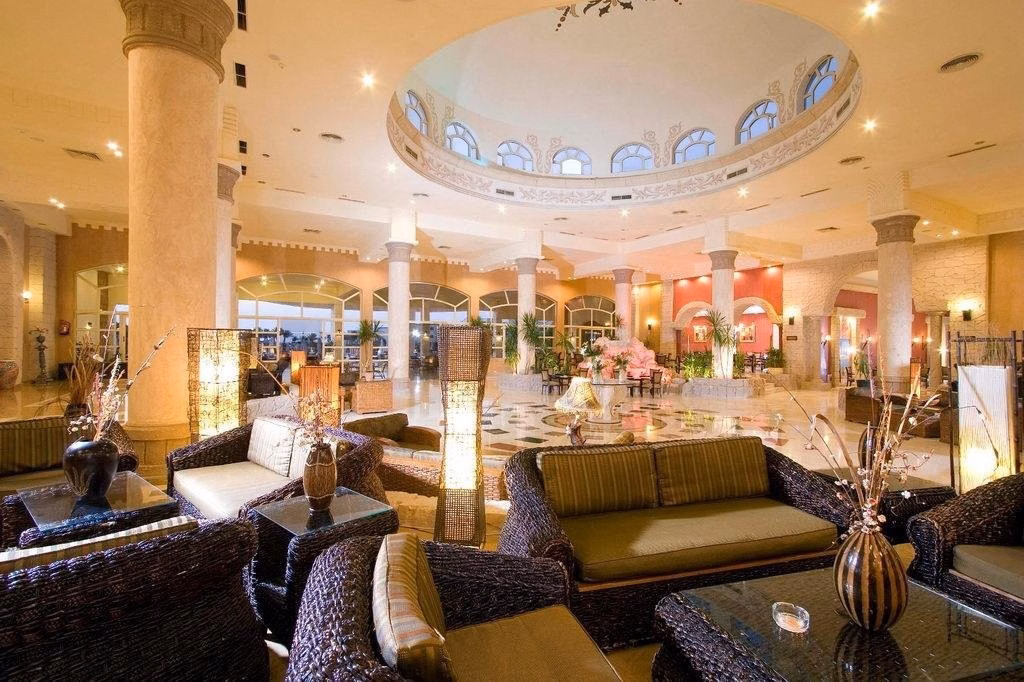 Regency Plaza Aqua Park and Spa Resort