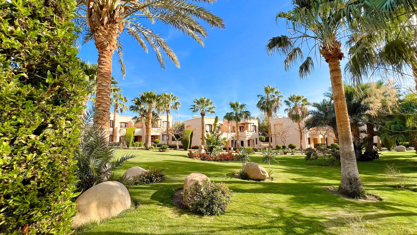 Tamra Beach Resort