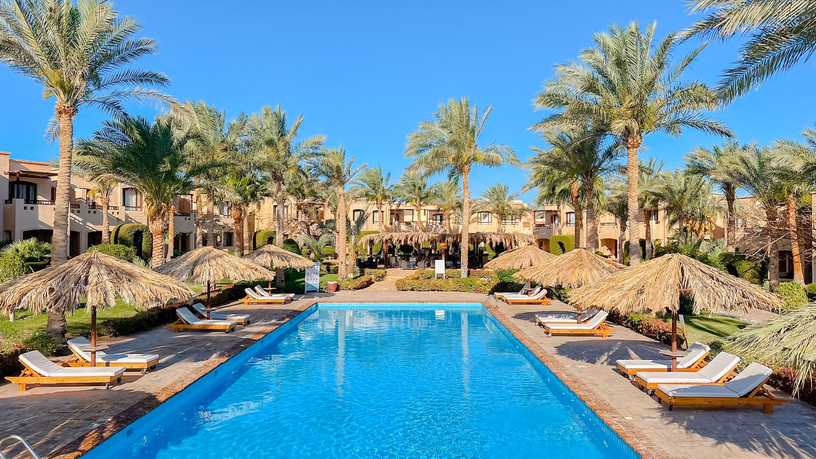 Tamra Beach Resort
