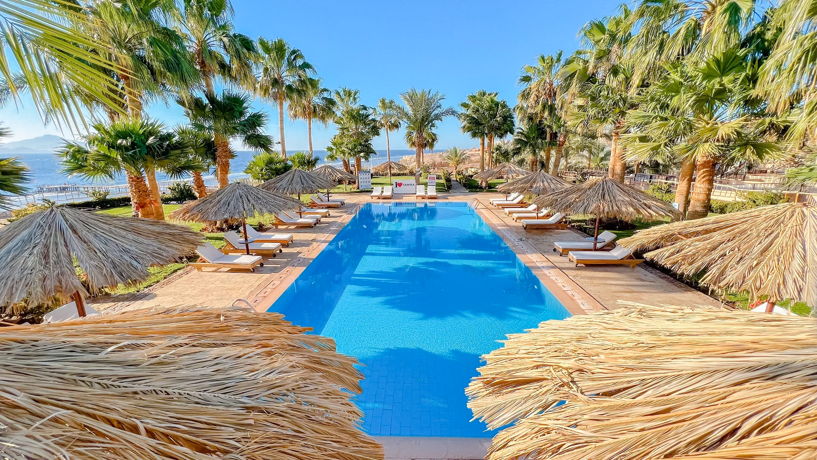 Tamra Beach Resort