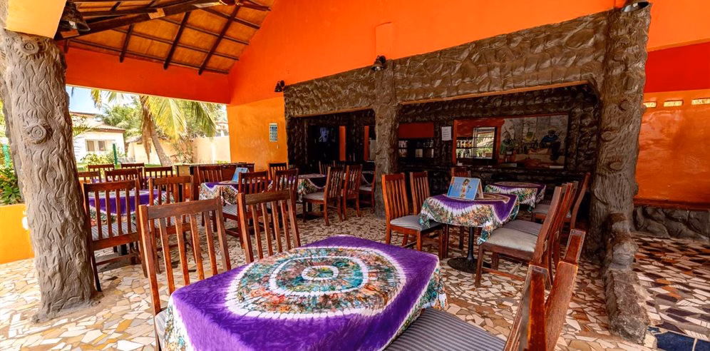 Holiday Beach Club Hotel