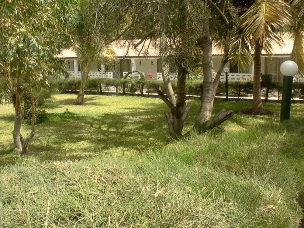 Holiday Beach Club Hotel