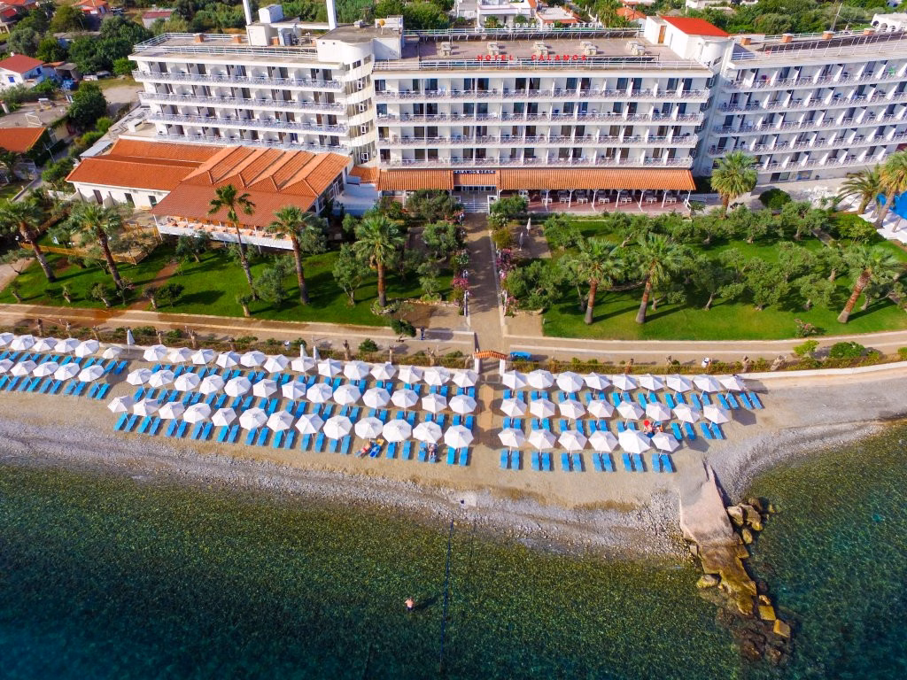 Calamos Beach Family Club Hotel