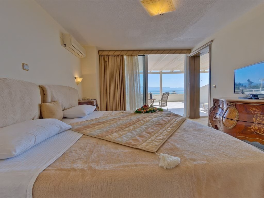 Palmariva Beach Hotel