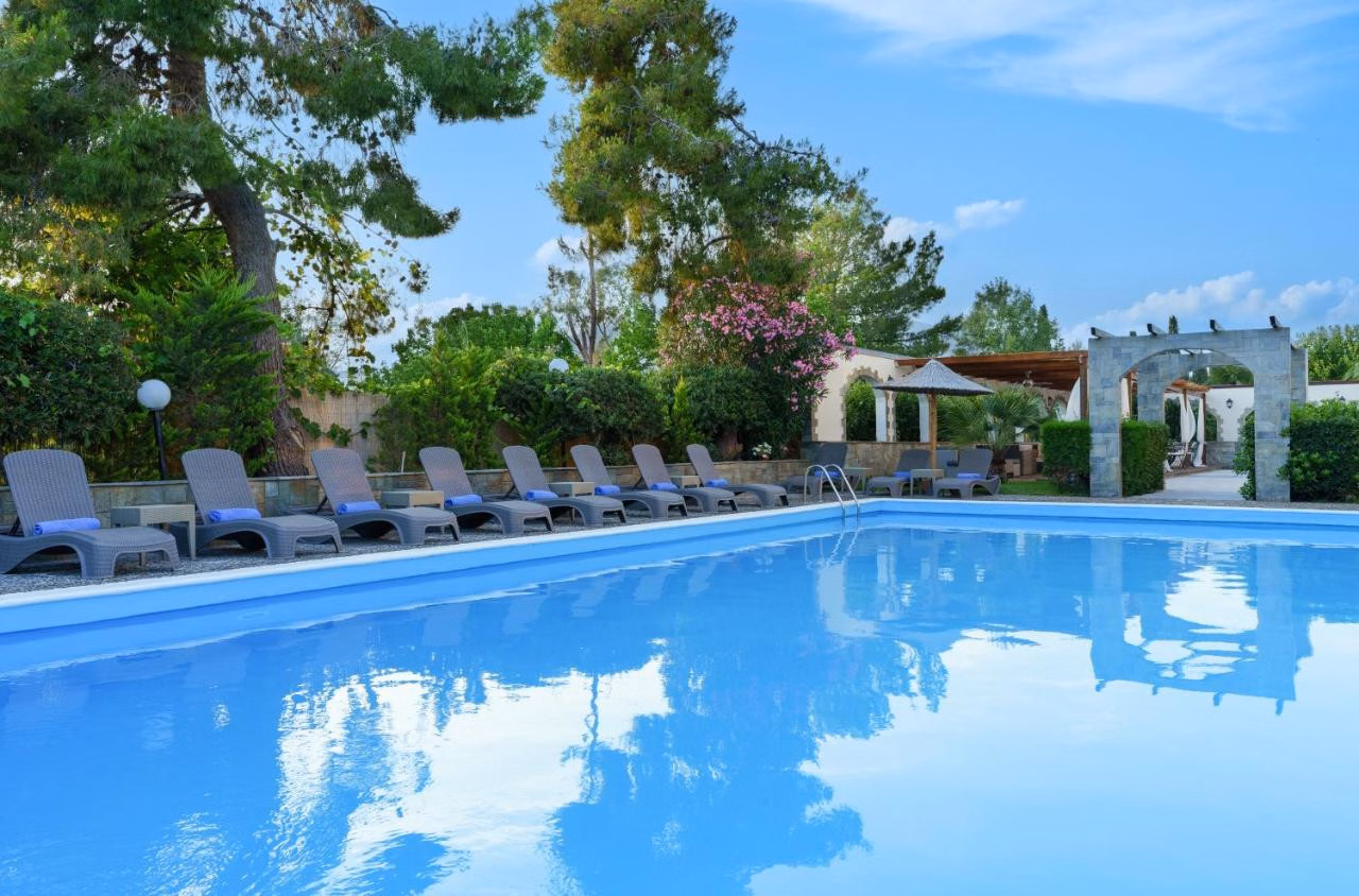 Stefania Beach Resort