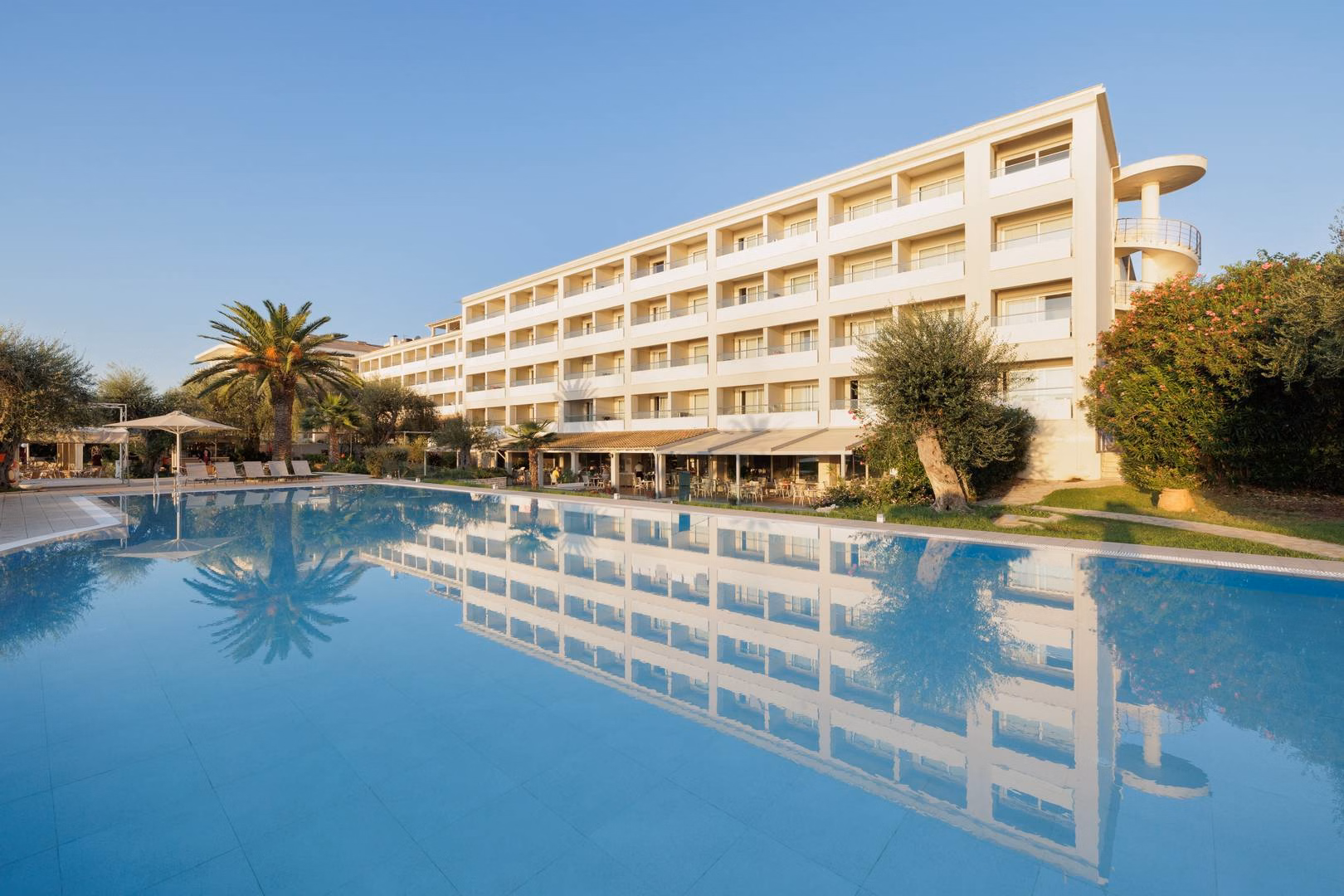 Elea Beach Hotel