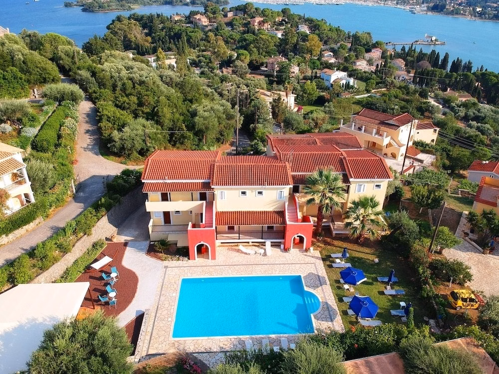 Elite Corfu - Adults Friendly