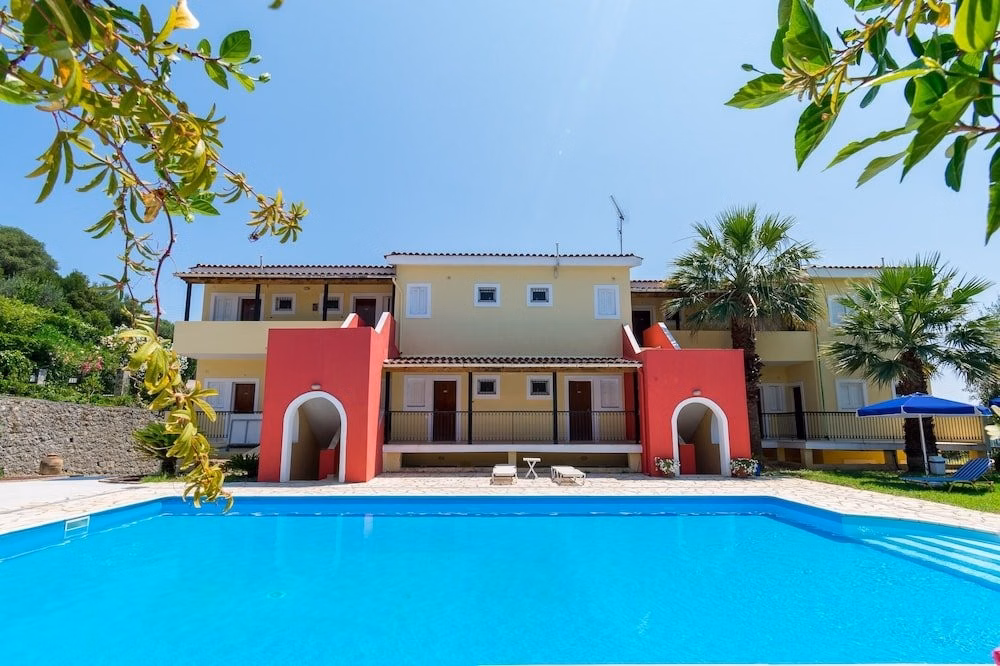 Elite Corfu - Adults Friendly