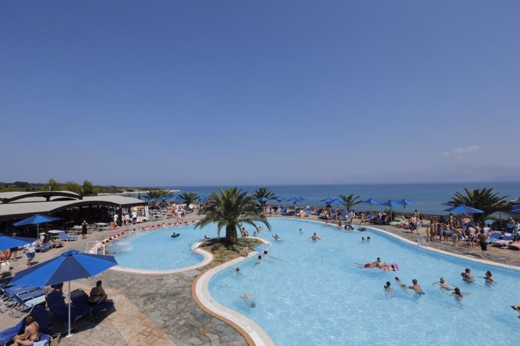 Mareblue Beach