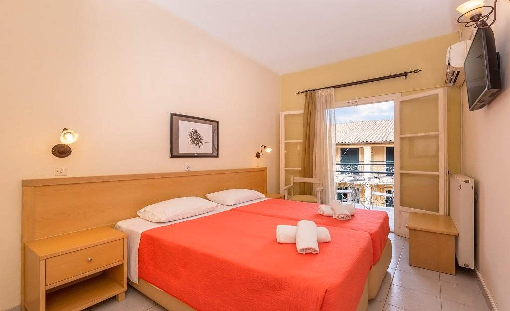Opera Blue Hotel