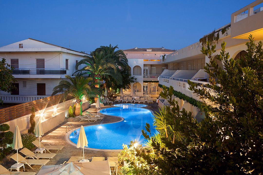 Axos Hotel