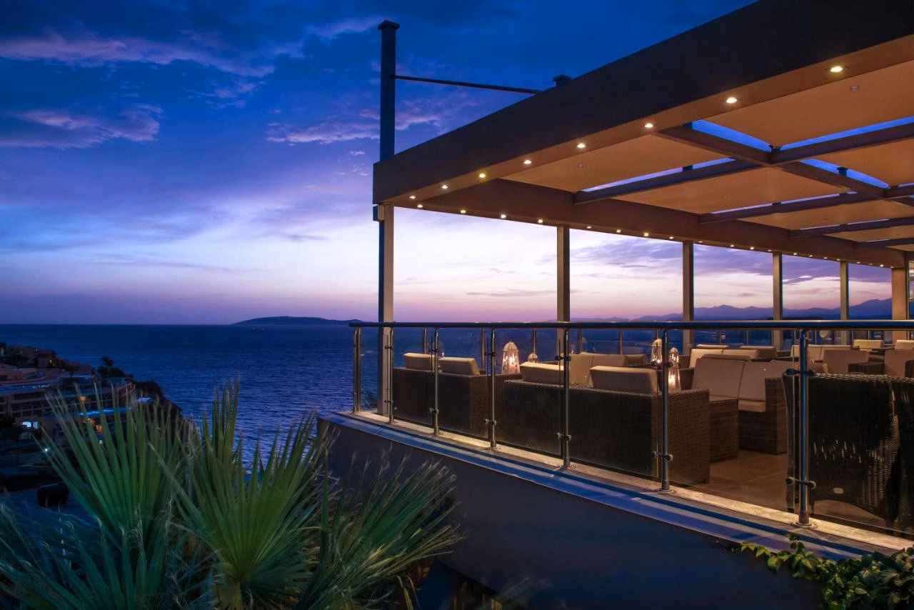 Blue Bay Resort Hotel