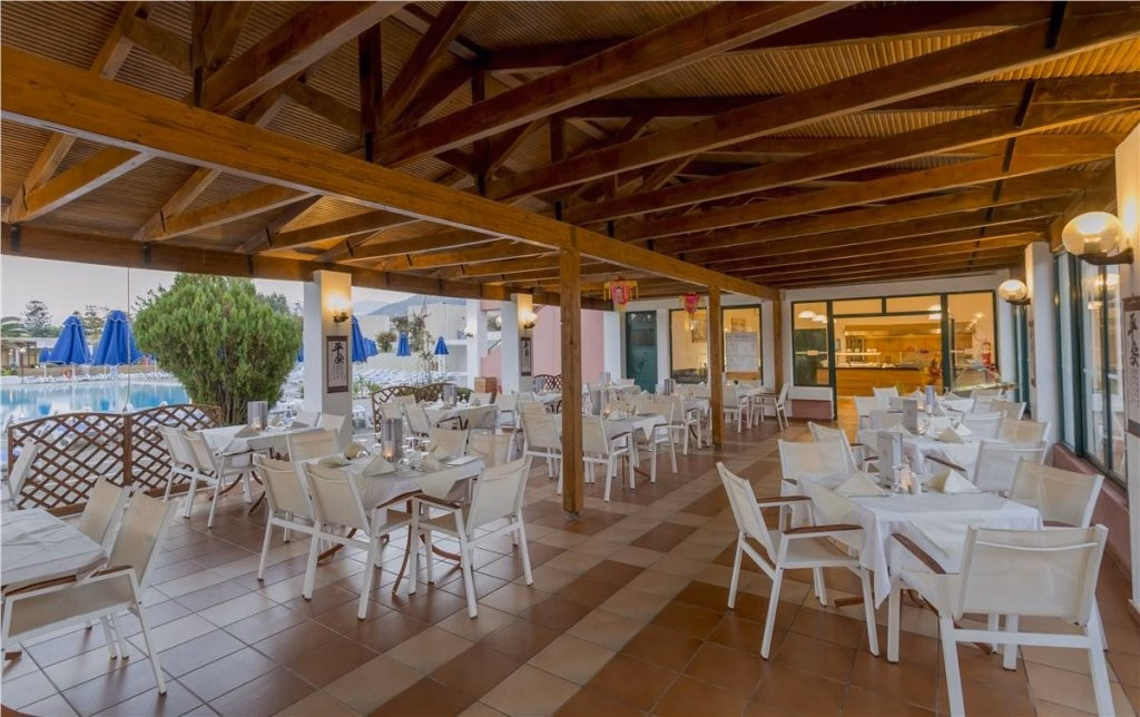 Dessole Dolphin Bay Resort – All Inclusive