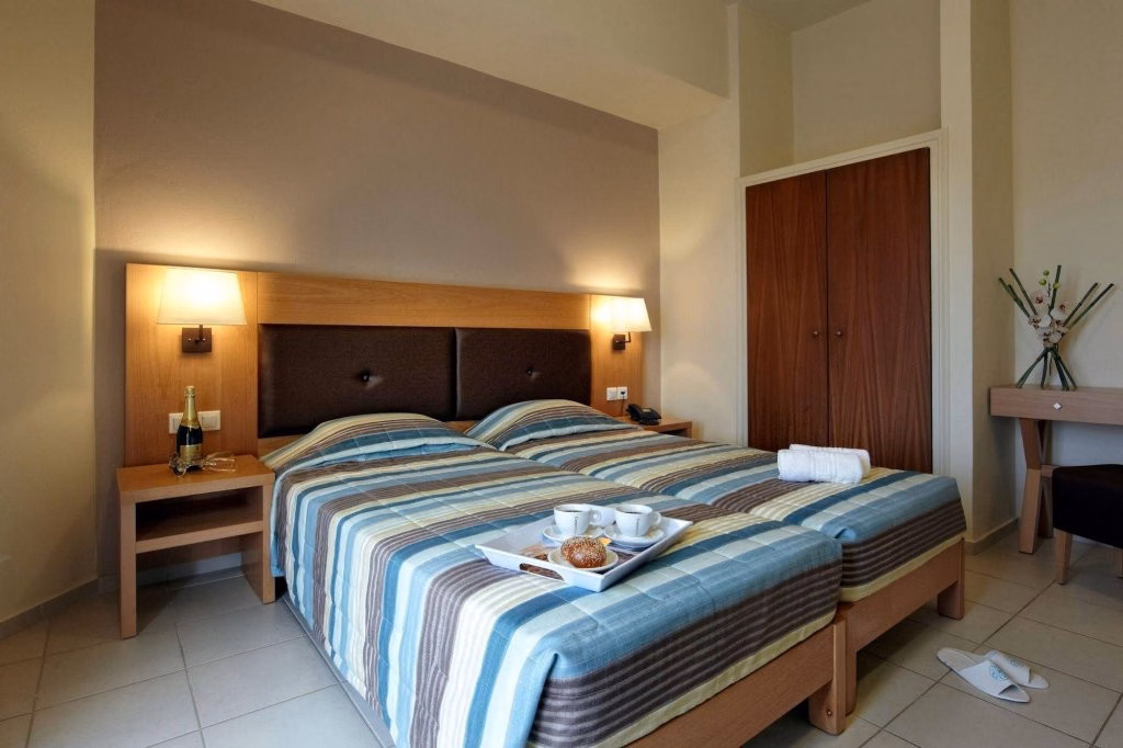 Dimitra Hotel Apartments