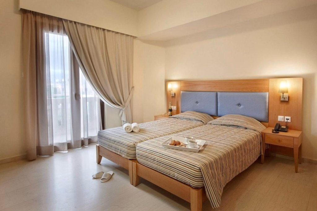 Dimitra Hotel Apartments