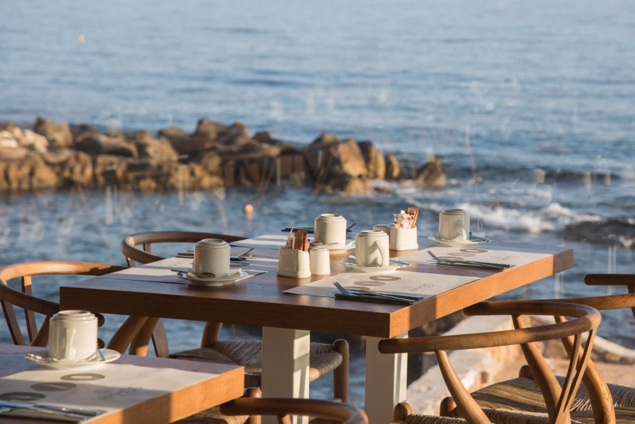 Enorme Ammos Beach Resort Hotel