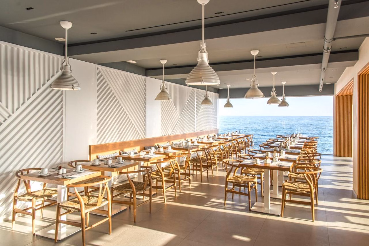 Enorme Ammos Beach Resort Hotel