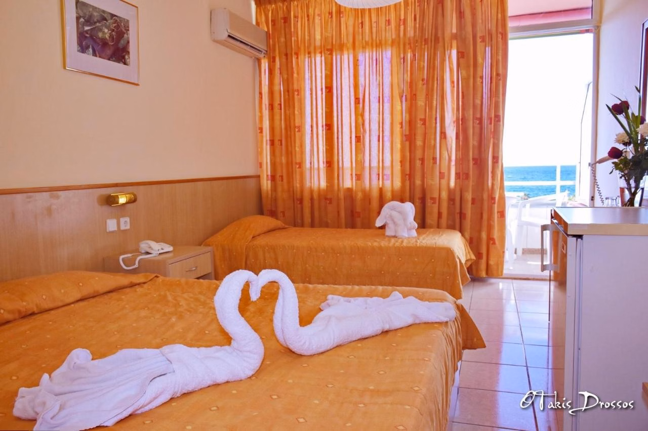 Eri Beach & Village