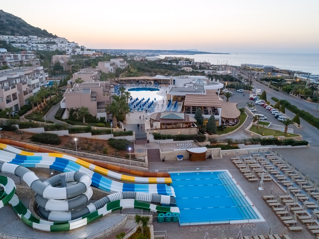 Grand Hotel Holiday Resort