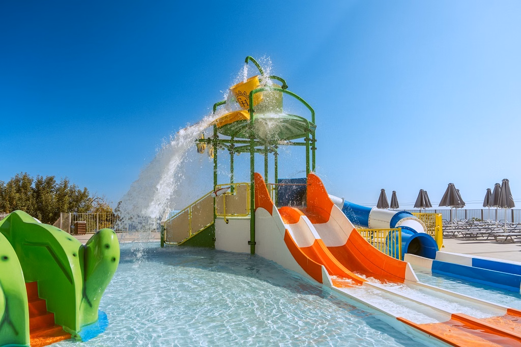 Grand Hotel Holiday Resort