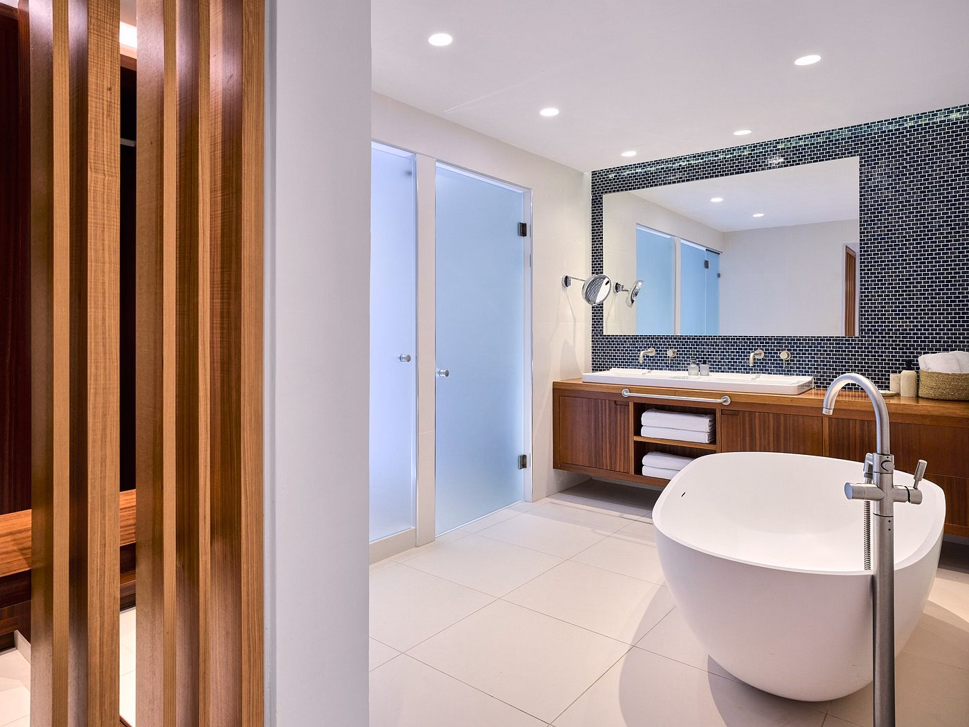 Grecotel LUX ME White Palace