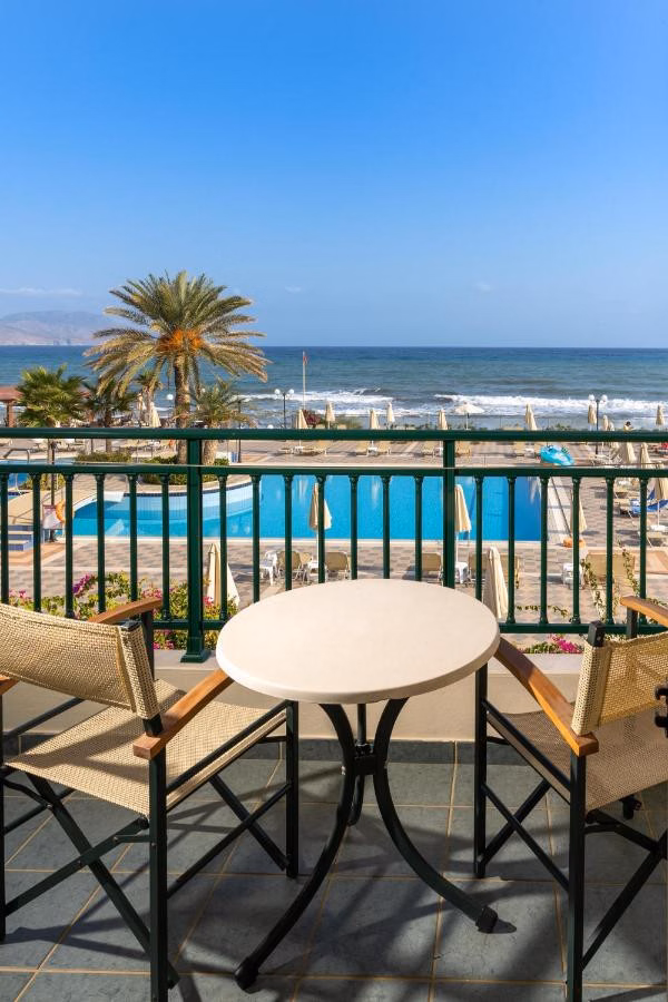 Hydramis Palace Beach Resort