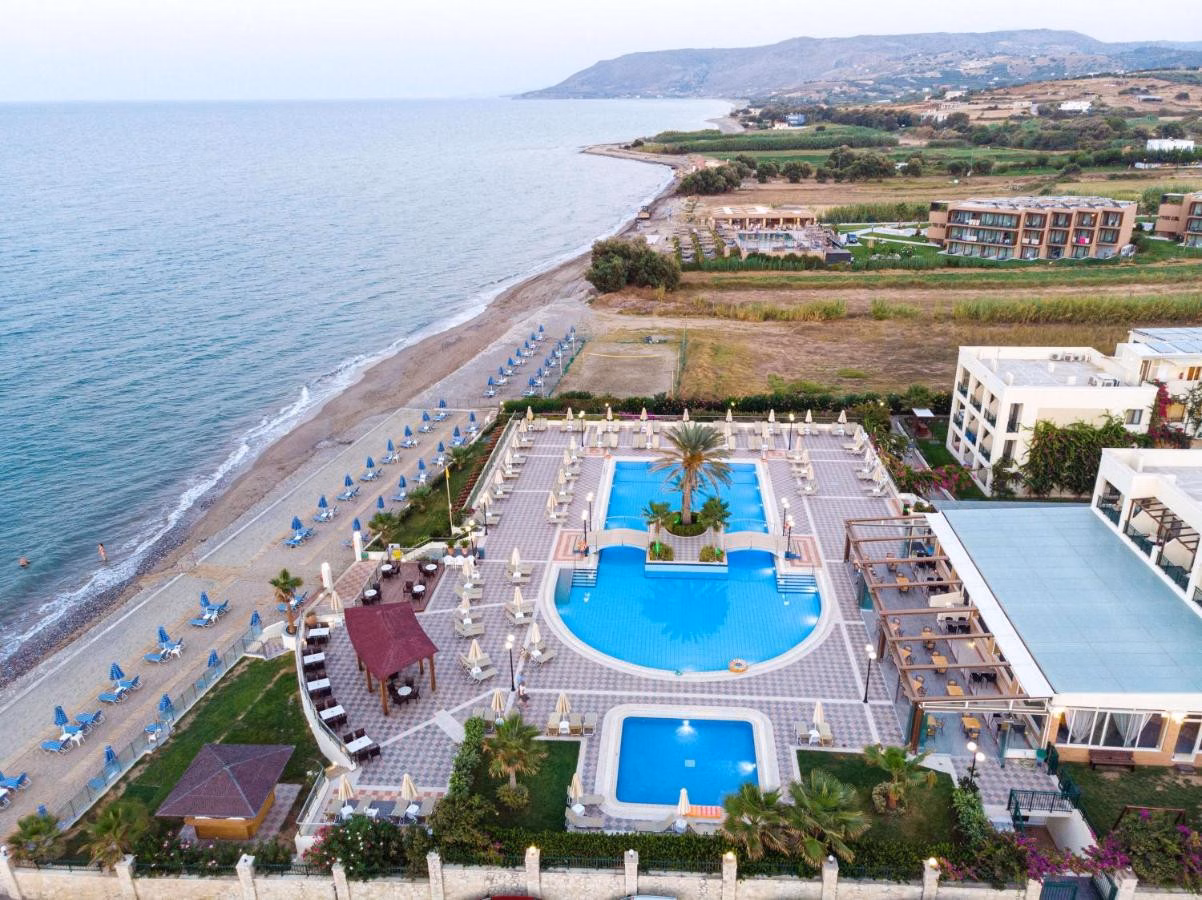 Hydramis Palace Beach Resort