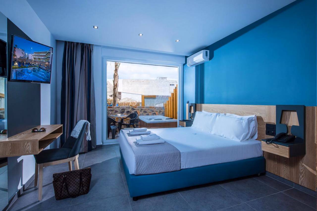 Infinity Blue Boutique Hotel and Spa - Adults Only
