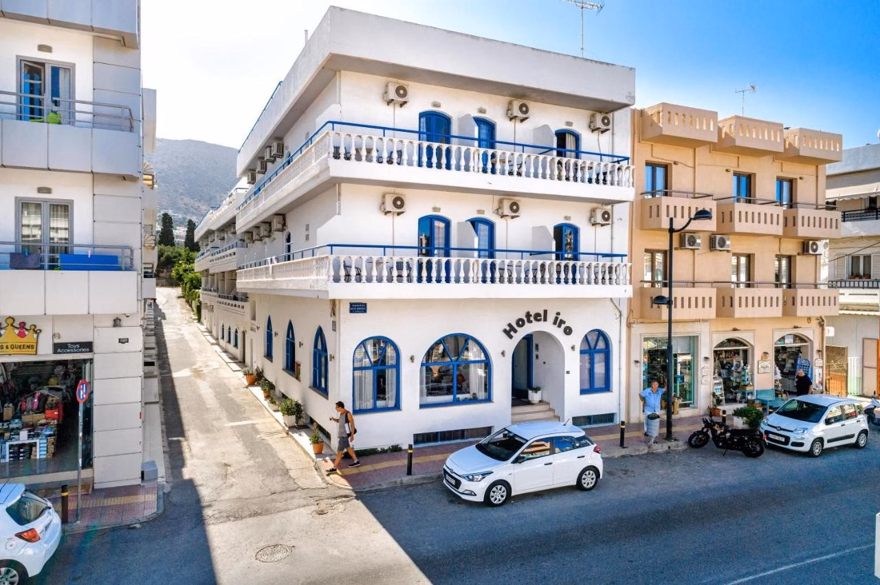 Iro Hotel
