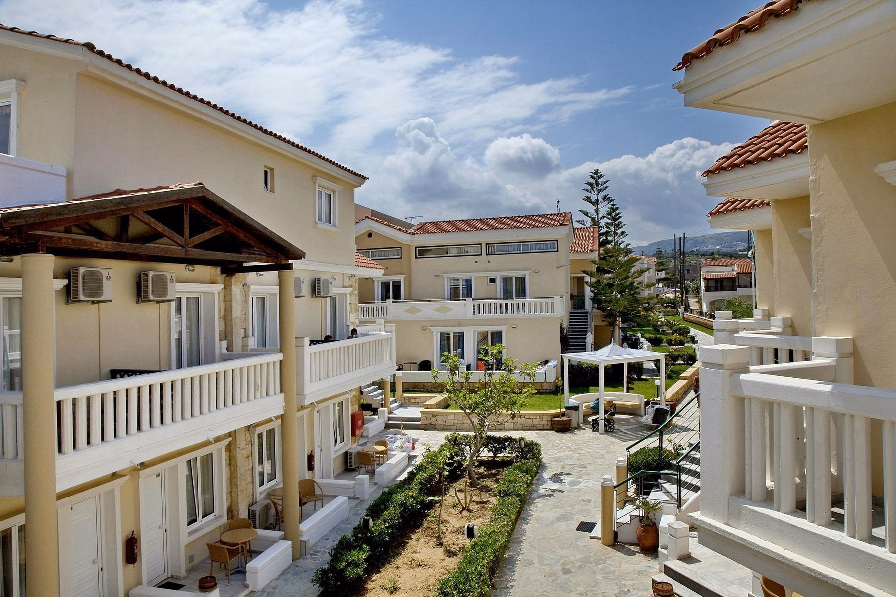 Jo An Beach Hotel