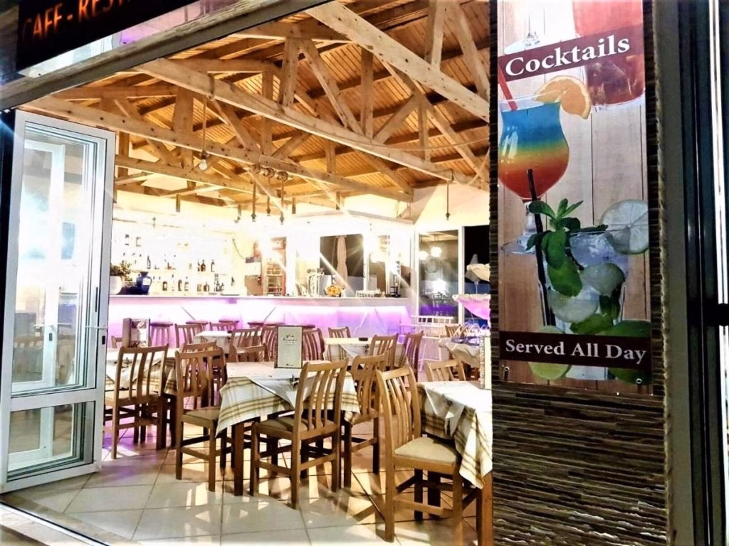 Kasapakis Hotel & Apartments