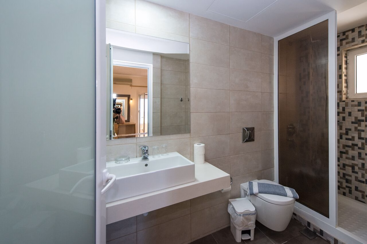 Kavros Beach Hotel
