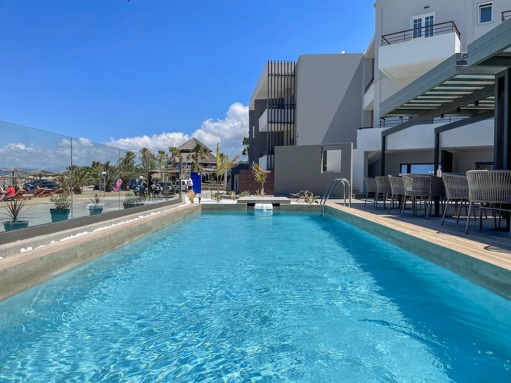 Mare Blue & Suites
