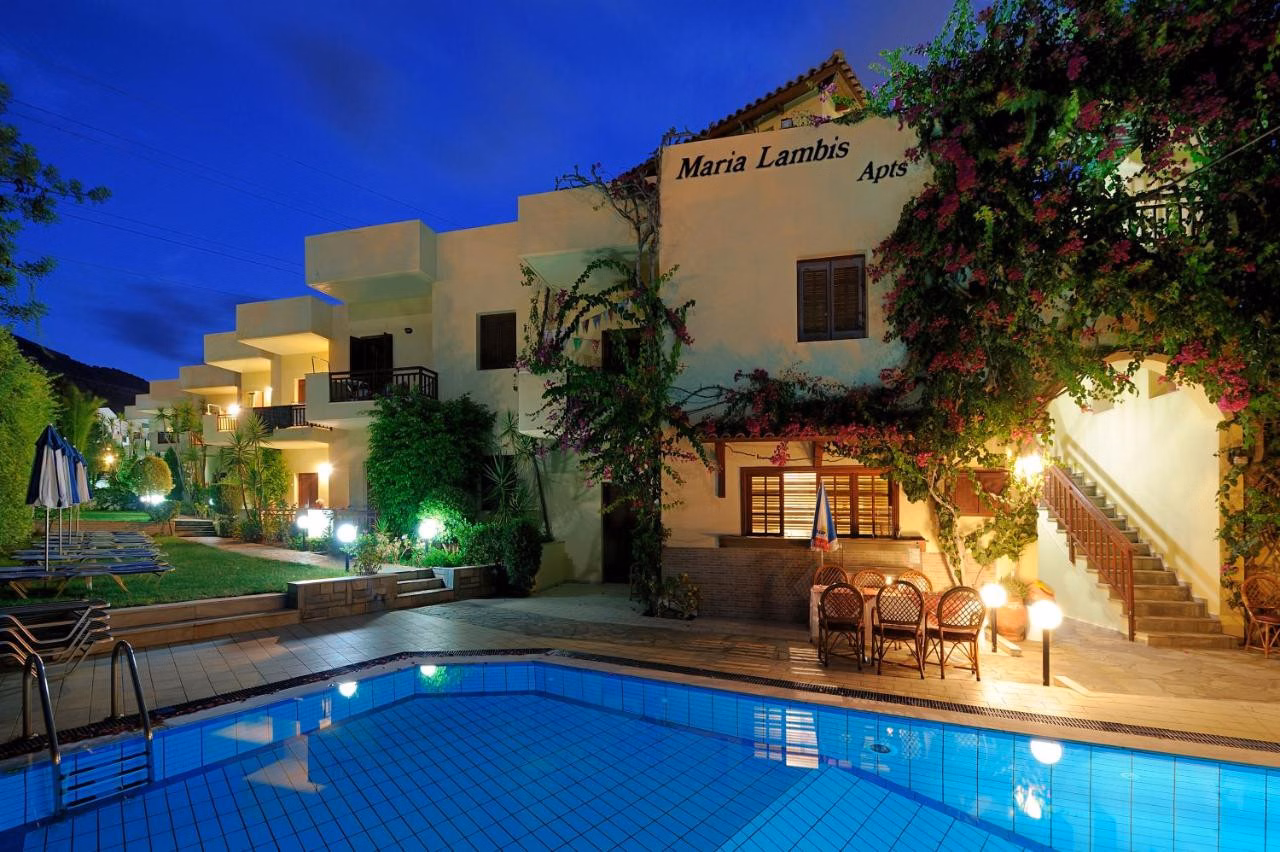 Maria Lambis Apartments